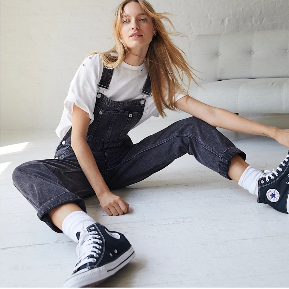 Free People Boyfriend Washed Black High-Waisted Overalls Denim Size 12